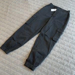 AE Relaxed Mom Jogger Pant